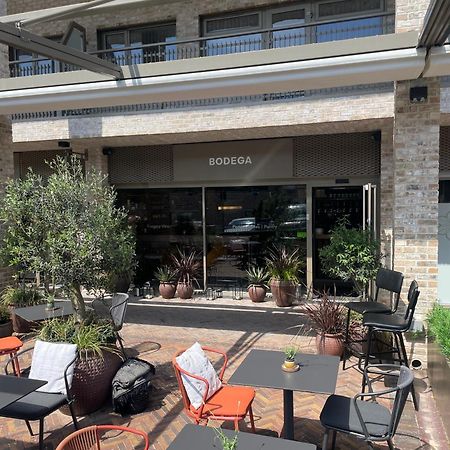Amber Vista 2 Bedroom Apartments- Supermarket, Coffee Shop, Restaurants & Parking Below Κάρντιφ Εξωτερικό φωτογραφία