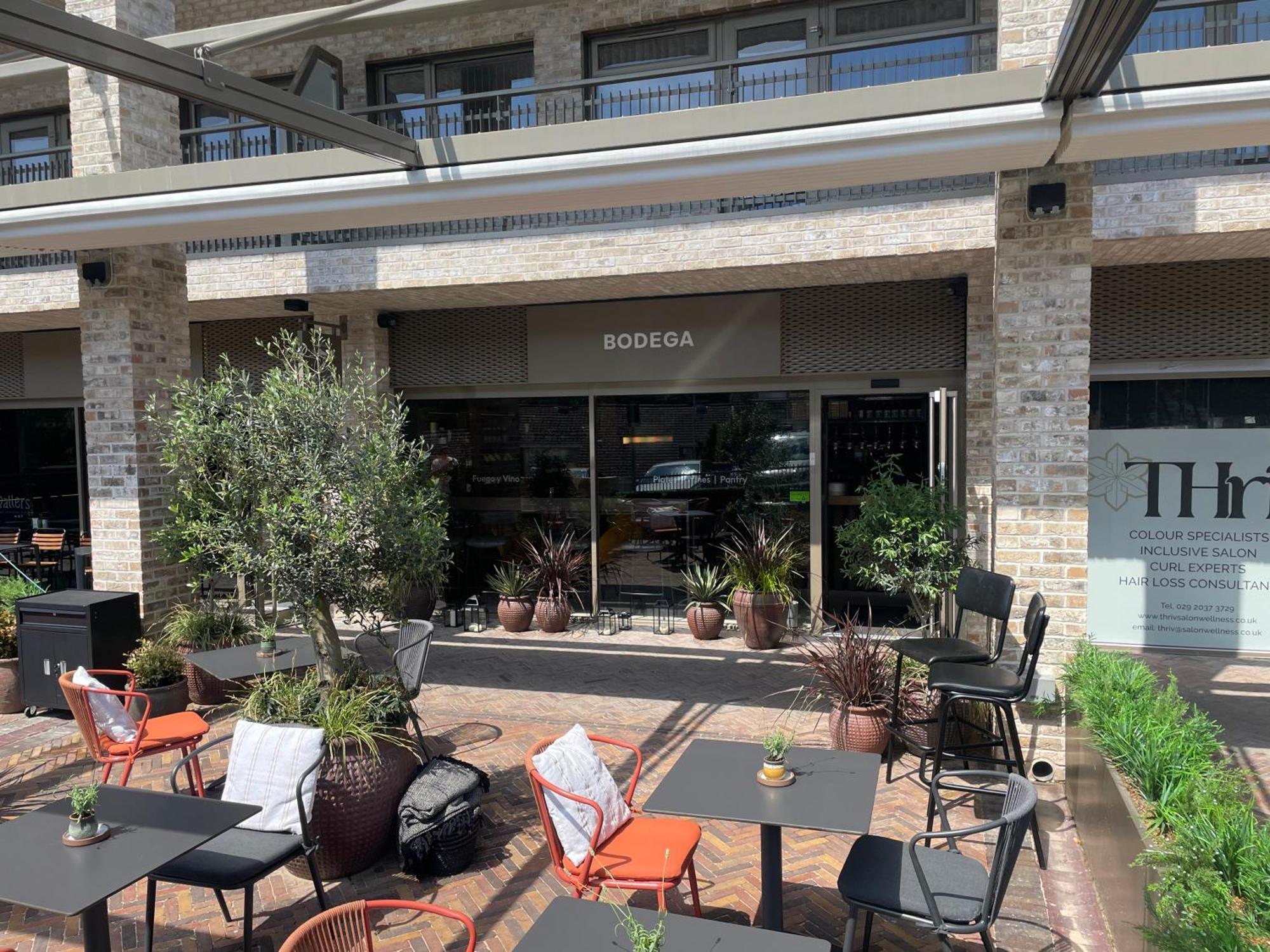 Amber Vista 2 Bedroom Apartments- Supermarket, Coffee Shop, Restaurants & Parking Below Κάρντιφ Εξωτερικό φωτογραφία