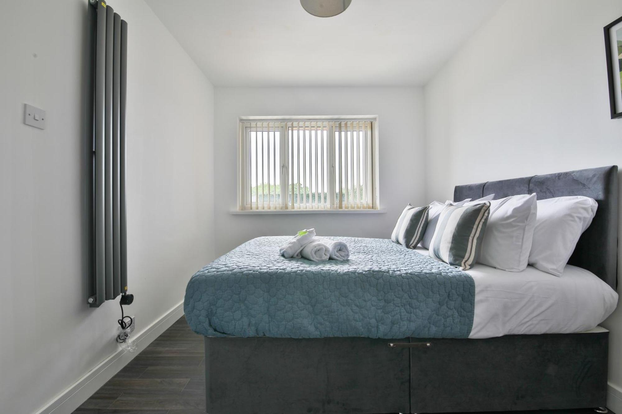 Amber Vista 2 Bedroom Apartments- Supermarket, Coffee Shop, Restaurants & Parking Below Κάρντιφ Εξωτερικό φωτογραφία